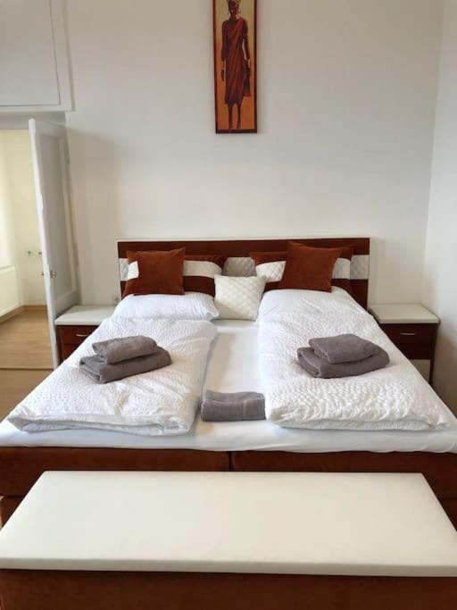 Apartmenthaus Am Bahnhof Detmold Ngoại thất bức ảnh