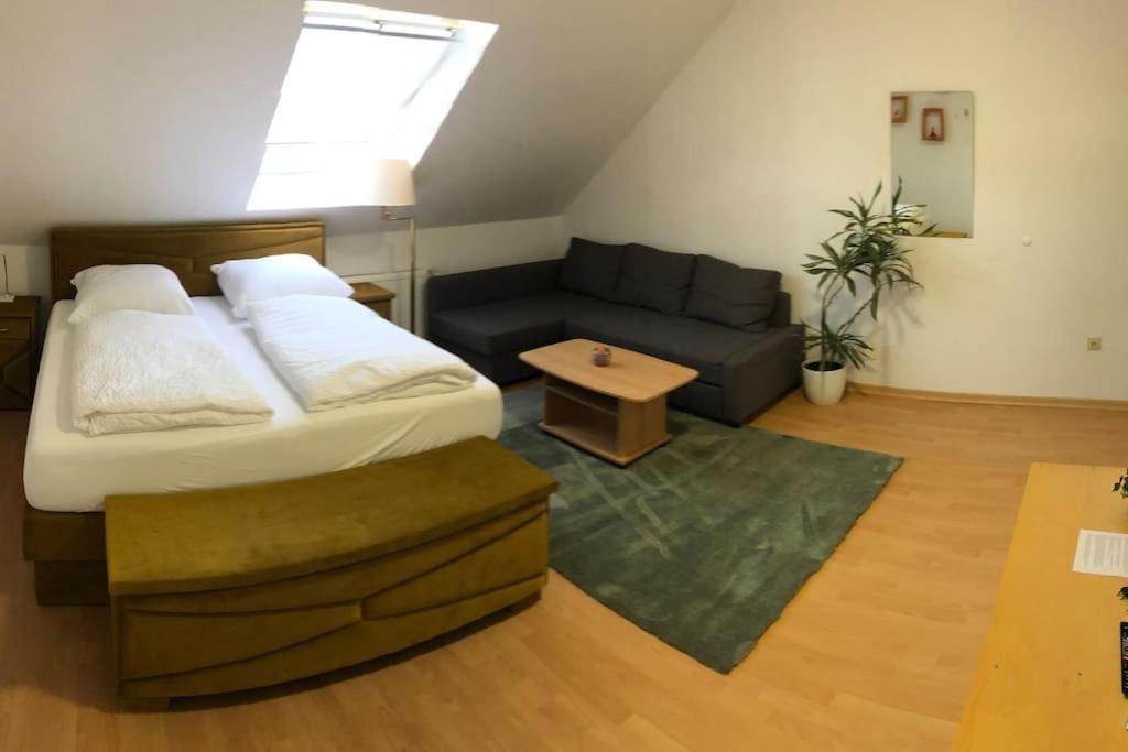 Apartmenthaus Am Bahnhof Detmold Ngoại thất bức ảnh