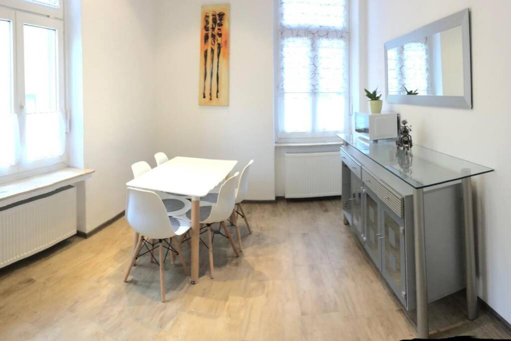 Apartmenthaus Am Bahnhof Detmold Ngoại thất bức ảnh