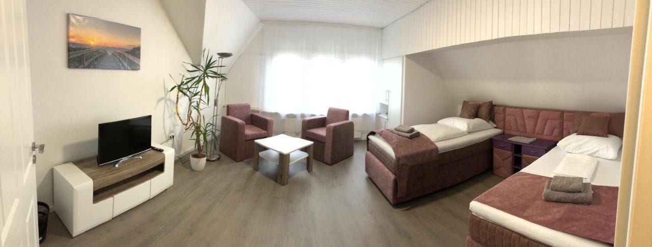 Apartmenthaus Am Bahnhof Detmold Ngoại thất bức ảnh