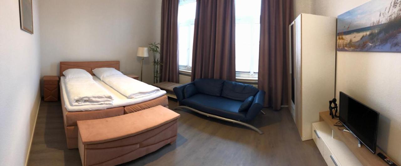 Apartmenthaus Am Bahnhof Detmold Ngoại thất bức ảnh